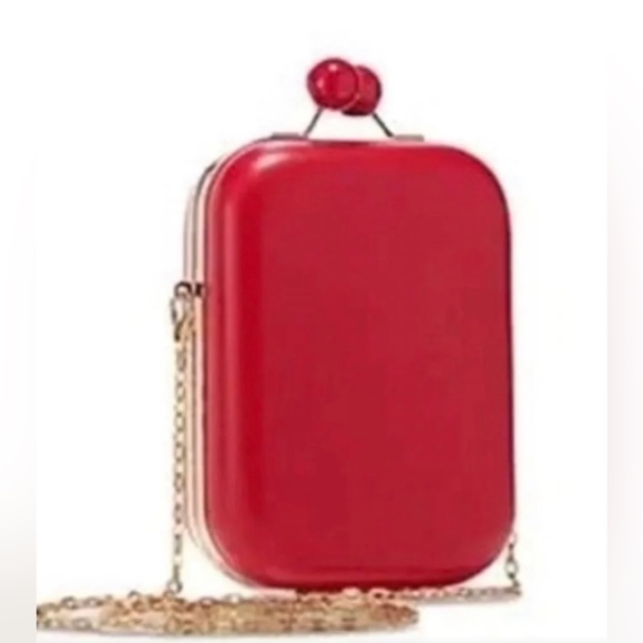 Elizabeth Arden Handbags - Elizabeth Arden New York Red Box Purse with Chain Ball Clasps